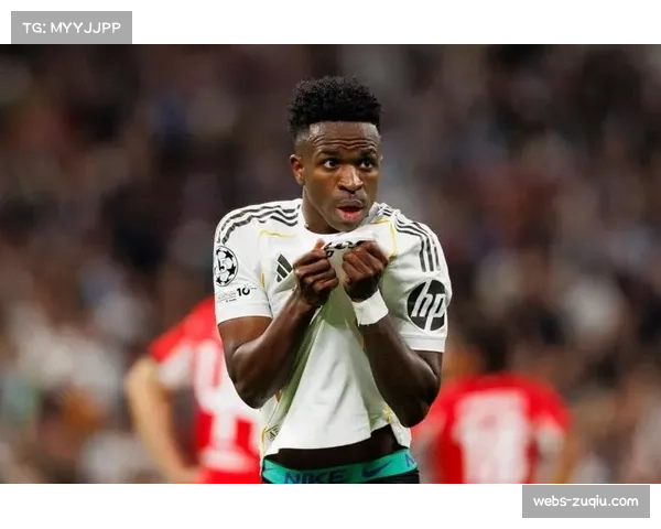 皇马2-1本菲卡,巴尔韦德助攻双响,维尼修斯破门锁定晋级 皇马2-1本菲卡,巴尔韦德助攻双响,维尼修斯破门锁定晋级